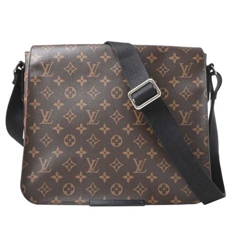 louis vuitton spalla|louis vuitton clothing.